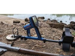 DETECTOR HIRE   MINELAB GOLD MONSTER 2000   65 PER DAY