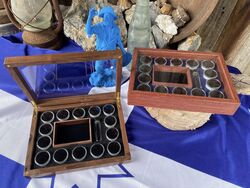 SHARON+39S GOLD DISPLAY BOXES  BLUE INSERT 14 POD 2 x SPECIMEN BOTTLES + SQUA