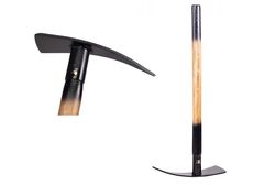 WALCO PICK - HEAVY DUTY WOODEN HANDLE